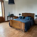 La Maison D'hortense Et Lili Allemans