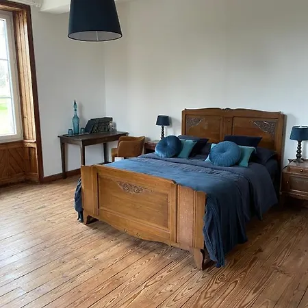La Maison D'hortense Et Lili Allemans