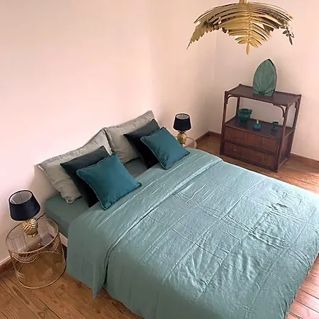 La Maison D’hortense Et Lili Allemans