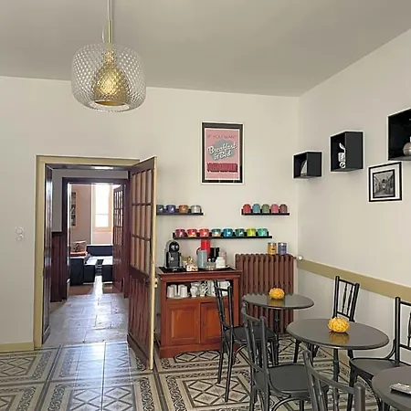 La Maison D’hortense Et Lili Allemans